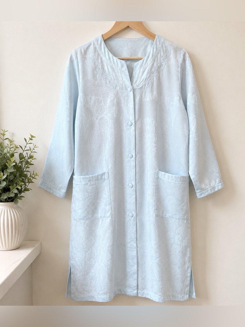 Miss Elaine LRG Melaine Robe Long Sleeve / Pockets NWT